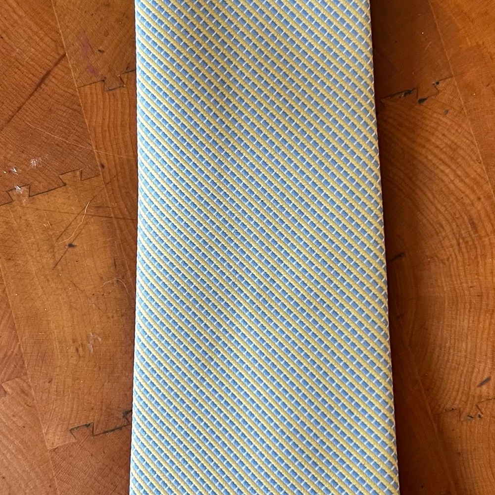 Brooks Brothers Yellow and Blue Patterned Tie